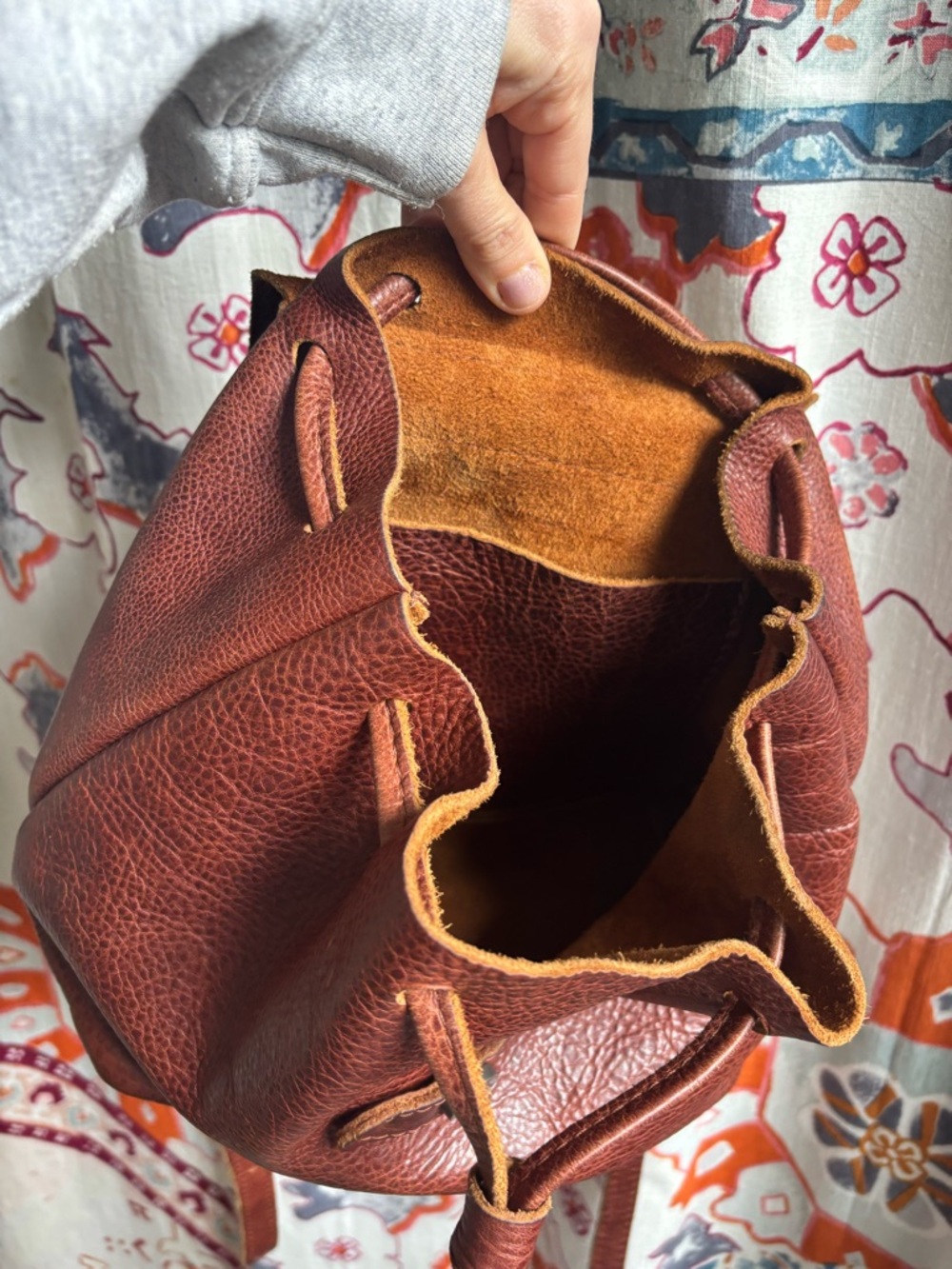 Portland Leather Nutmeg Brown Pebbled Leather Bucket Backpack - Picture 11 of 13